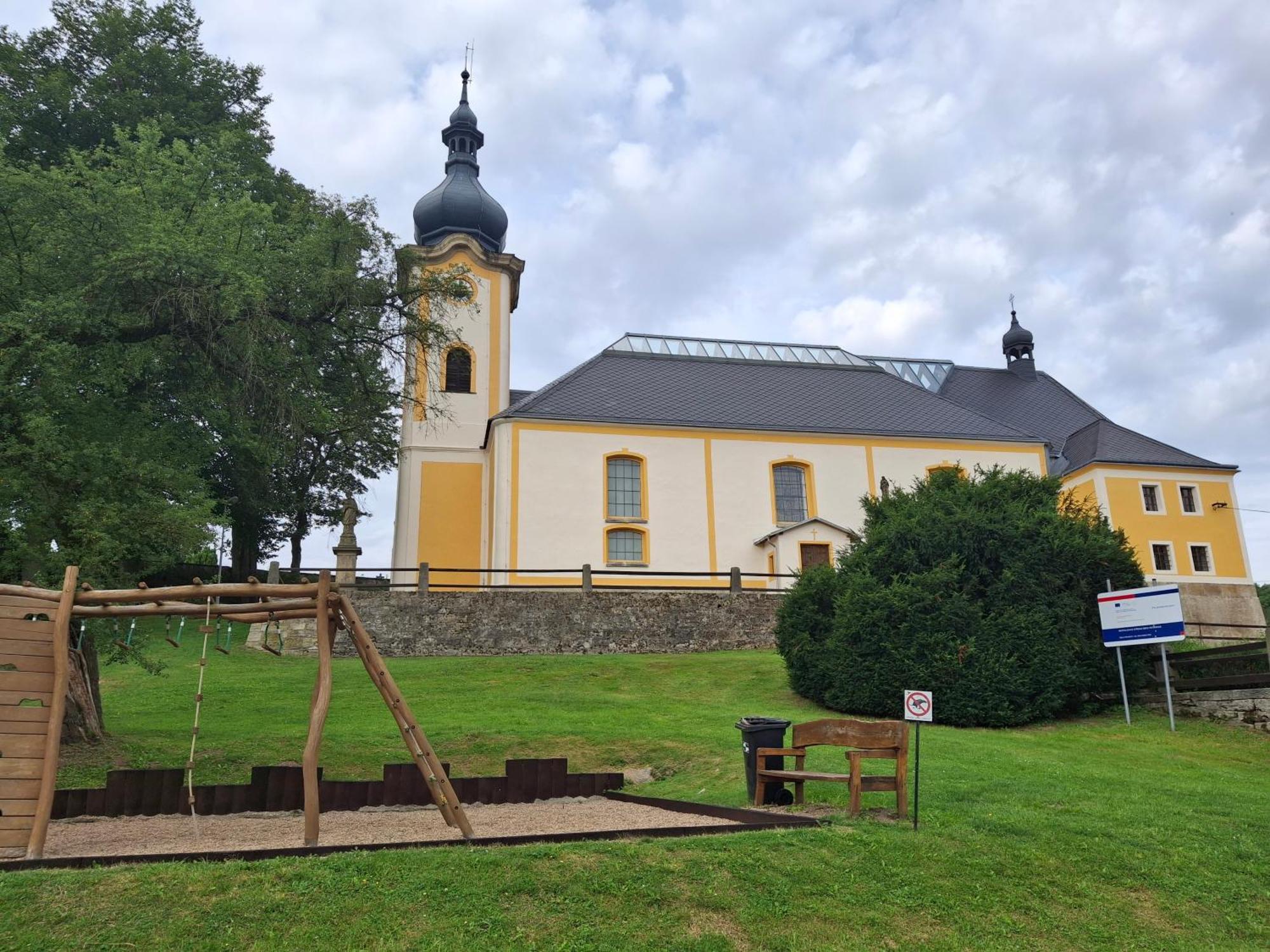 Ubytovani U Kostela Ústí nad Labem Dış mekan fotoğraf