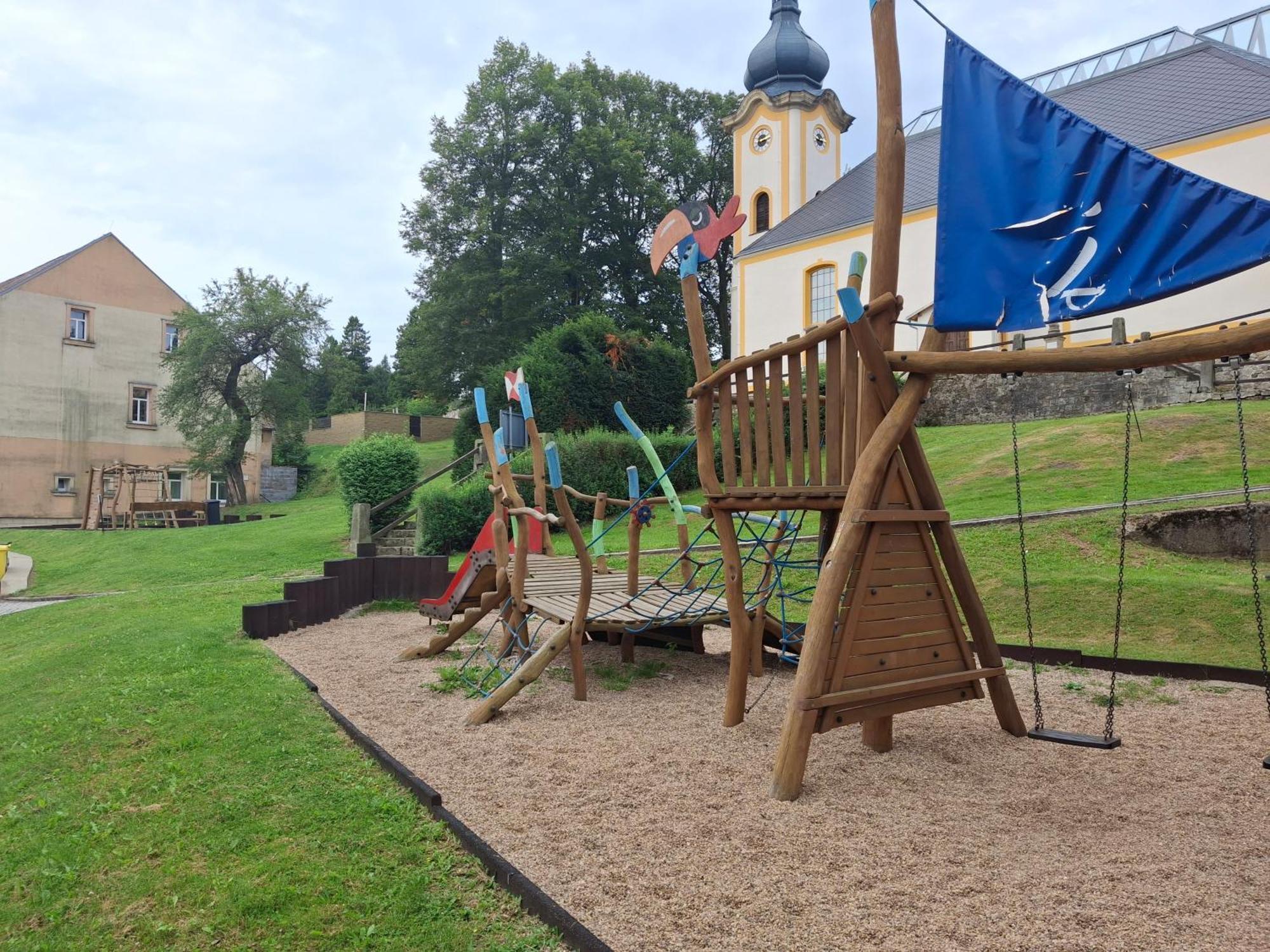 Ubytovani U Kostela Ústí nad Labem Dış mekan fotoğraf