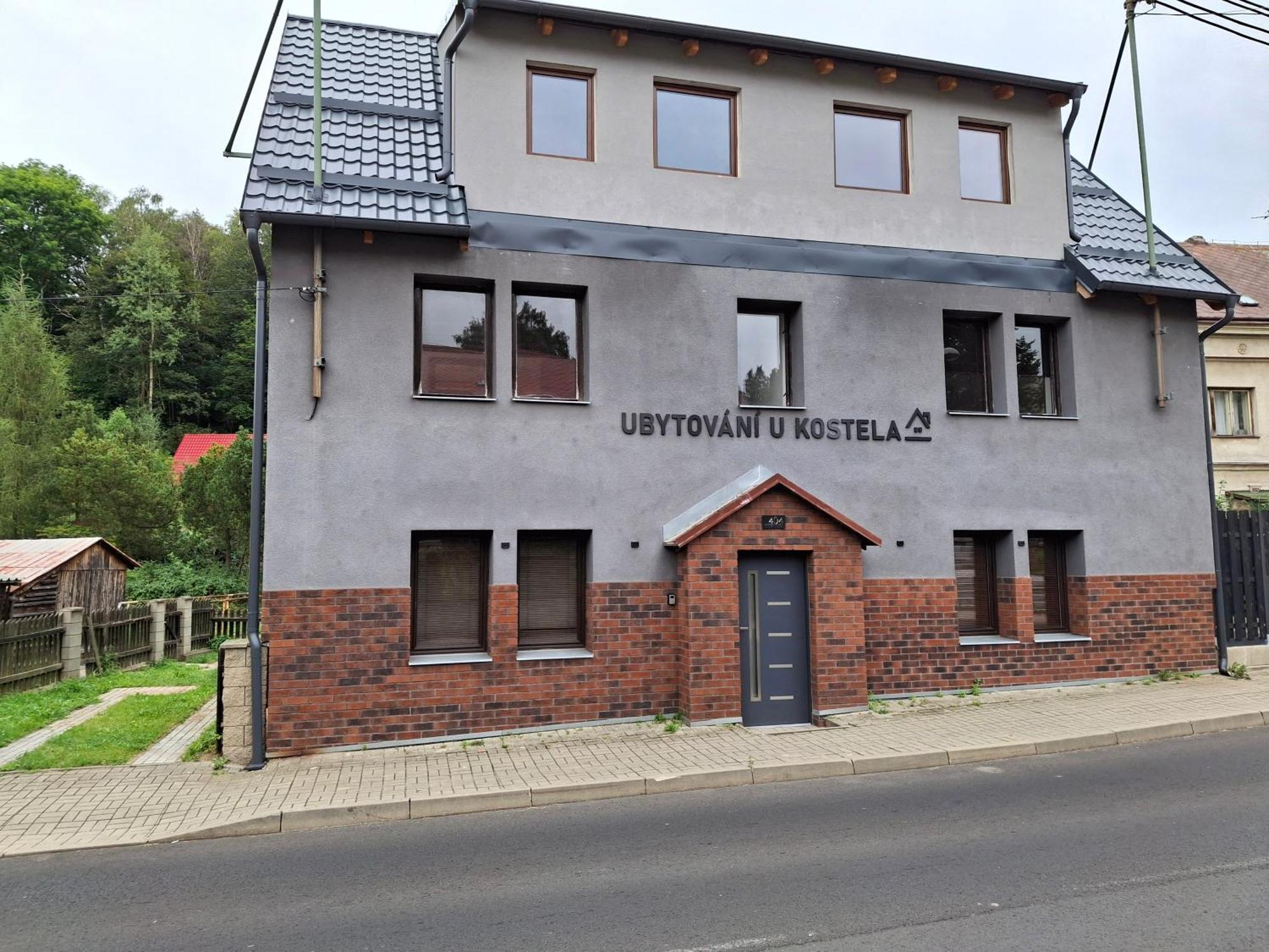 Ubytovani U Kostela Ústí nad Labem Dış mekan fotoğraf